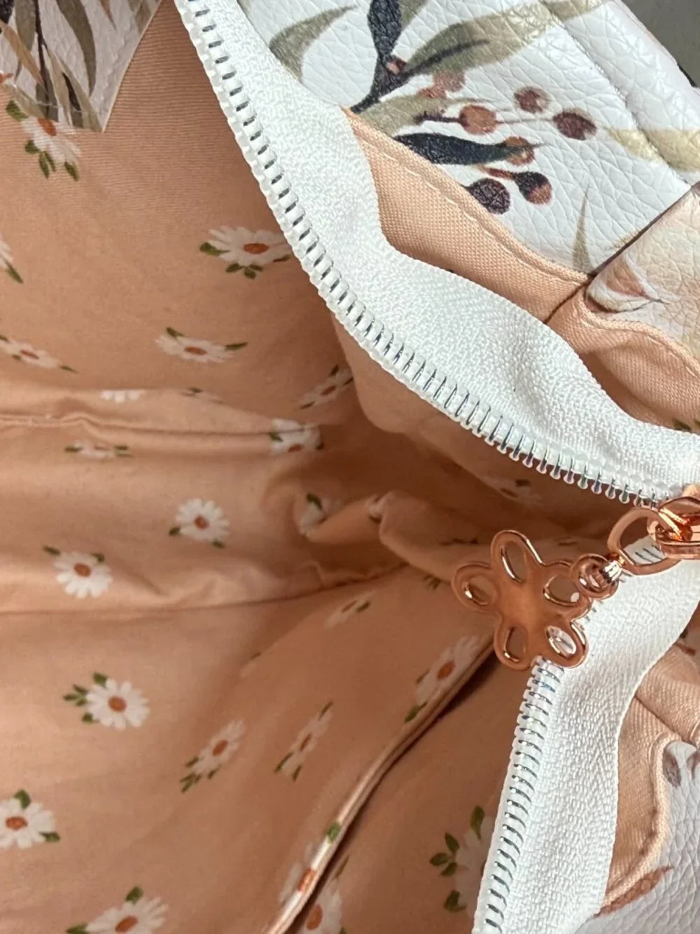 Queen & Beyond Rose Floral Faux Leather Diaper Bag Tote Rose Gold